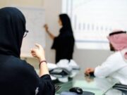 15 மாதங்களில் 2,55,000 சவூதி பெண்கள் தொழிலாளர் சந்தையில் சேர்ந்துள்ளனர்