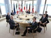 ரஷ்யா மீது பொருளாதார தடைகளை விதிக்க G7 நாடுகளின் தலைவர்கள் ஒப்புதல்.