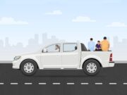 வாகனத்தில் ஒதுக்கப்படாத இருக்கைகளில் பயணம் செய்தால் அபராதம்.