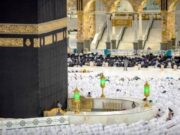 ஹஜ் மற்றும் உம்ரா அமைச்சகம் யாத்ரீகர்கள் பெரிய மசூதியில் உறங்குவதை தவிர்க்குமாறு கேட்டுக் கொண்டுள்ளது.