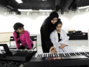 சவூதி அரேபியாவில் 8000 மழலையர் பள்ளி ஆசிரியர்களுக்கு 2வது கட்ட இசை பயிற்சி திட்டம் தொடங்கப்பட்டுள்ளது