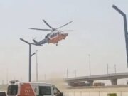 ஜித்தாவில் ஏர் ஆம்புலன்ஸ் மூலம் மருத்துவமனைக்கு கொண்டு செல்லப்பட்ட தொழிலாளி.