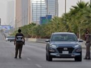 சவூதியில் ஒரு வாரத்தில் 15,812 சட்ட விரோதிகள் கைது.