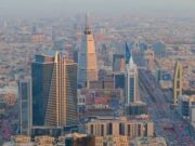 தனியார் துறையில் சவூதியர்களின் மாத ஊதியம் 45% அதிகரிப்பு.