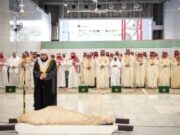 இளவரசர் மம்து பின் அப்துல்அஜிஸுக்கு இறுதிச் சடங்குகளை செய்தார் பட்டத்து இளவரசர்.