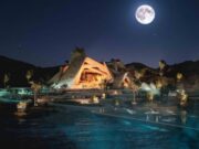 Aqaba வளைகுடா கடற்கரையில் சினோர் திட்டத்தை அறிமுகப்படுத்தயுள்ள NEOM உறுப்பினர்கள் குழு.