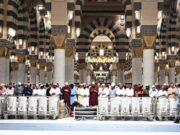 நபிகள் நாயகத்தின் மசூதியில் தொழுபவர்களுக்கு மேம்பட்ட வசதியுடன் கூடிய பாதுகாப்பு ஏற்பாடு.