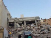 மத்திய ஜித்தாவில் கட்டிட இடிபாடுகளில் சிக்கிய 8 பேர் மீட்பு.