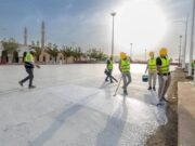 அரபா நாளன்று வெப்பநிலையை குறைப்பதை சாலை குளிரூட்டல் முன்முயற்சி நோக்கமாகக் கொண்டுள்ளது.