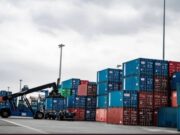 சவூதியின் எண்ணெய் அல்லாத ஏற்றுமதி 2023 ஆம் ஆண்டில் 206 பில்லியன் ரியால்களைத் தாண்டியுள்ளது.