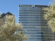 மூலதனச் சந்தைச் சட்டத்தை மீறியதற்காக இரண்டு வணிகர்களுக்கு அபராதம் விதிக்கப்பட்டுள்ளது.