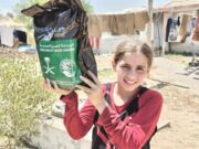 சவூதி அரேபியா ஜோர்டானுடன் இணைந்து காசா நிவாரணப் பணிகளுக்காக உணவு விமானத் தளத்தை நடத்துகிறது.