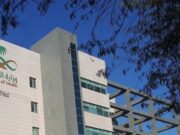 மலட்டுத்தன்மை மற்றும் நரம்பியல் கோளாறுகளுக்குச் சட்ட விரோதமாகச் சிகிச்சை அளித்த நபரைச் சவுதி அதிகாரிகள் கைது செய்துள்ளனர்.